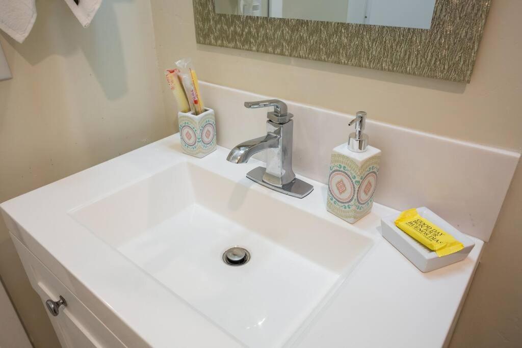 סן דייגו Cute Studio With Large Balcony And Great Park View מראה חיצוני תמונה